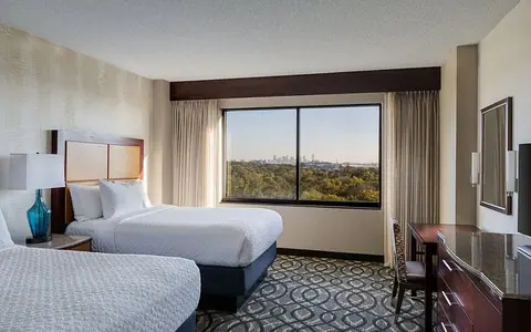 Embassy Suites by Hilton Dallas Love Field
