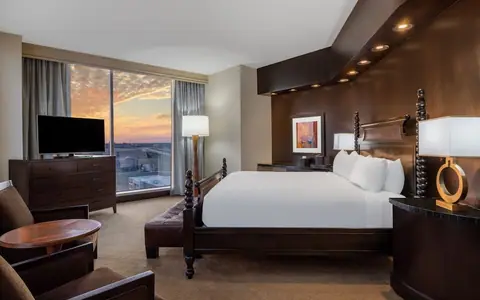 Renaissance Dallas Hotel