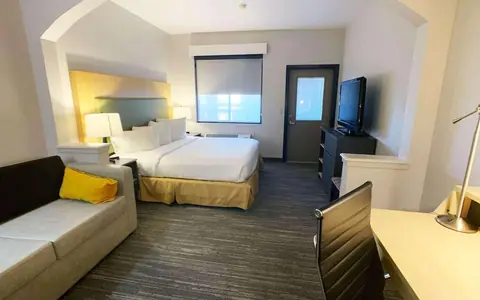 Country Inn & Suites by Radisson, Fort Worth West l-30 NAS JRB