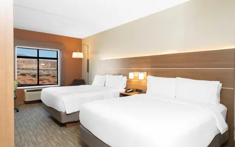 Holiday Inn Express & Suites St. George North - Zion, an IHG hotel