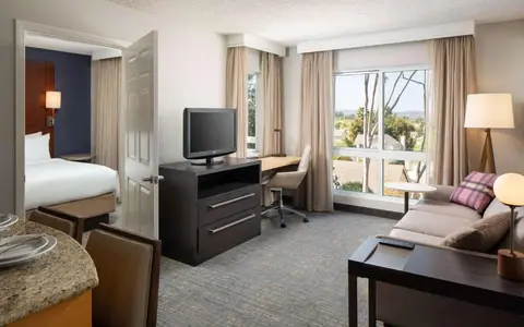 Sonesta ES Suites Carmel Mountain - San Diego