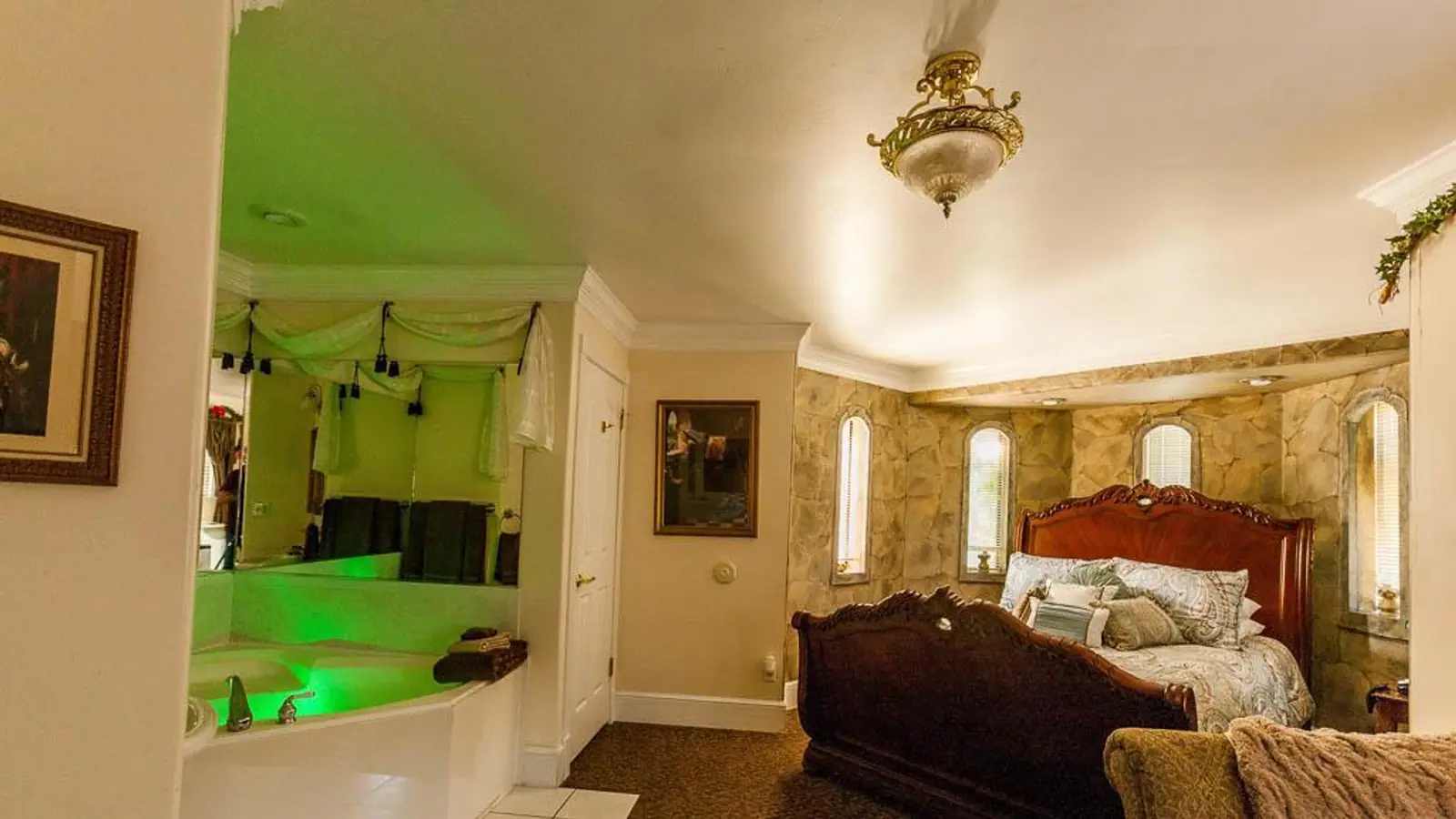 Hotels in Sandy, Utah