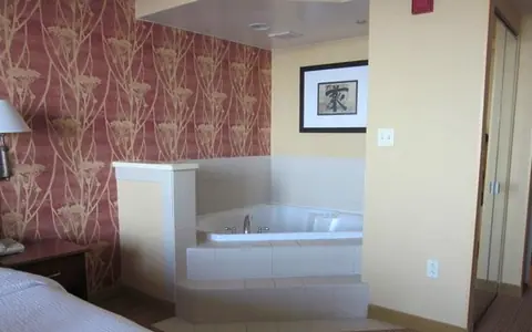 Courtyard By Marriott Virginia Beach Oceanfront/North 37th Street
