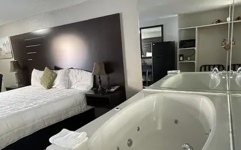 Town And Country Resort