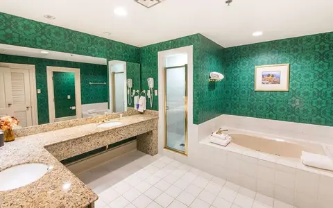 Holiday Inn Virginia Beach - Norfolk, an IHG hotel