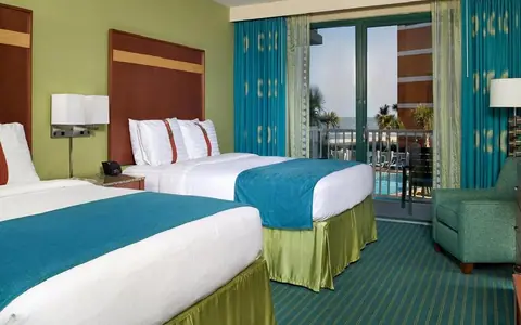 Holiday Inn & Suites Virginia Beach - North Beach, an IHG hotel