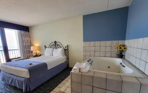 Surfer Beach Hotel