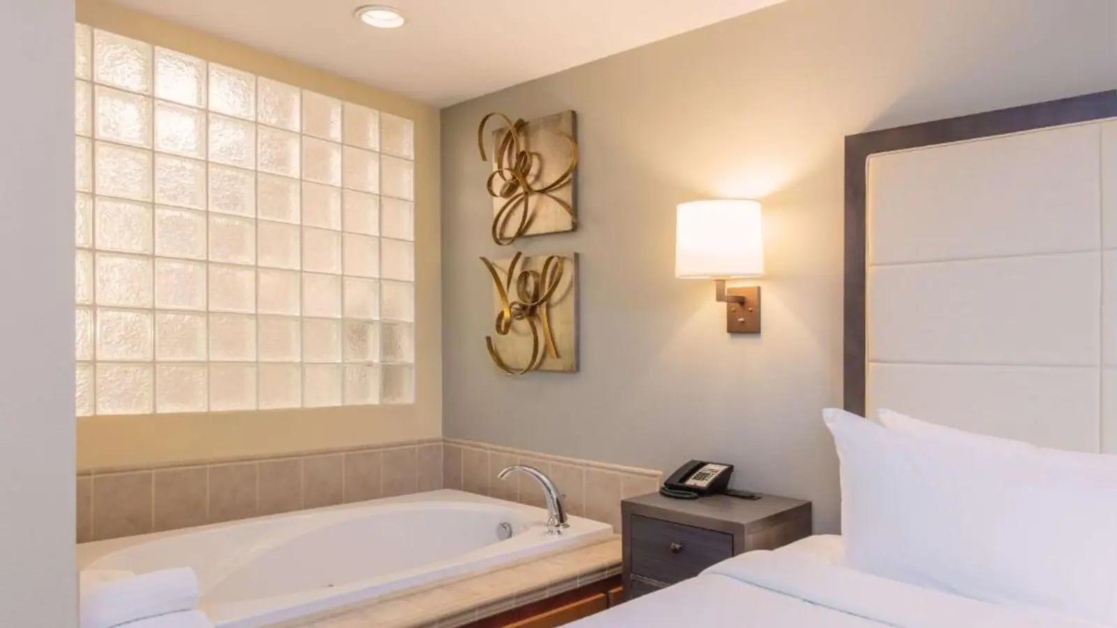Hotels in Appleton, Wisconsin