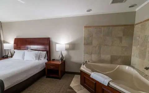 Green Garden Inn