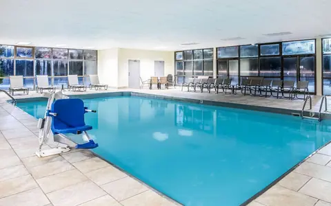 La Quinta Inn by Wyndham Davenport & Conference Center