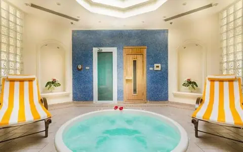 Hilton Alexandria Green Plaza