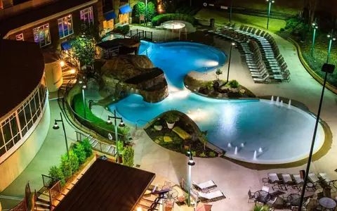 Renaissance Shoals Resort & Spa