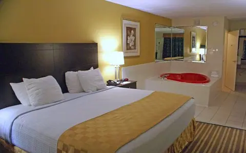 Best Western Heritage Inn