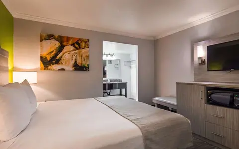 Best Western Innsuites Phoenix Hotel & Suites