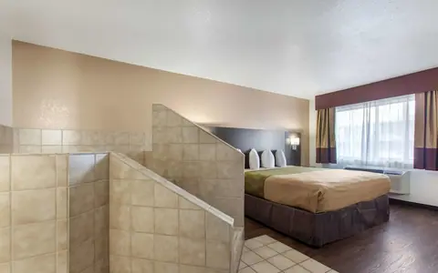 SureStay By Best Western Phoenix Airport