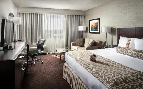 Crowne Plaza Phoenix Airport - Phx, an IHG hotel