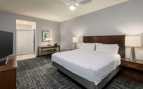 Homewood Suites by Hilton Phoenix North-Happy Valley