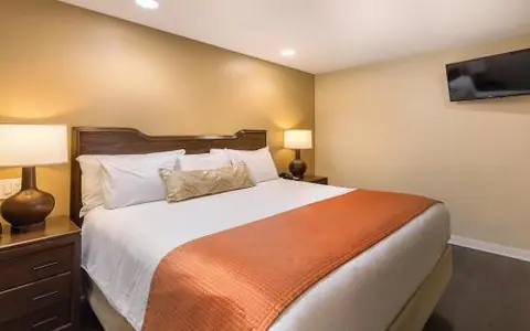 Orange Tree Resort