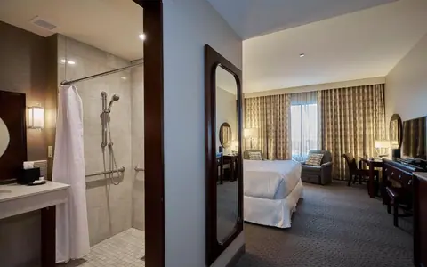 Sheraton Mesa Hotel at Wrigleyville West