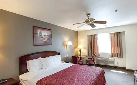 Days Inn by Wyndham Colorado Springs Air Force Academy