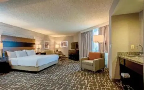Doubletree By Hilton Hotel Denver