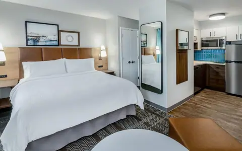 Staybridge Suites Denver-Cherry Creek, an IHG hotel
