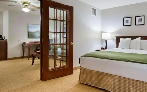 Country Inn & Suites by Radisson, Greeley, CO