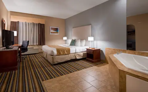 Best Western Hartford Hotel & Suites