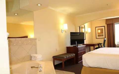 Holiday Inn Express & Suites Tucson Mall, an IHG hotel