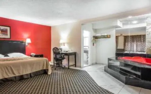 Econo Lodge Cranston