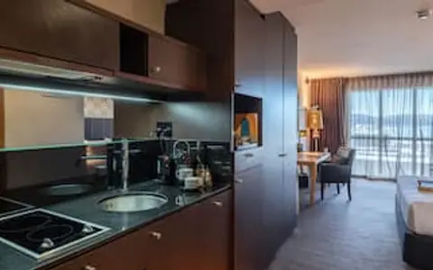 Wellington Resort