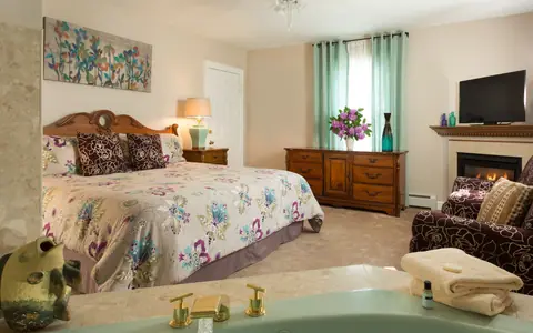 Beech Tree Inn and Cottage