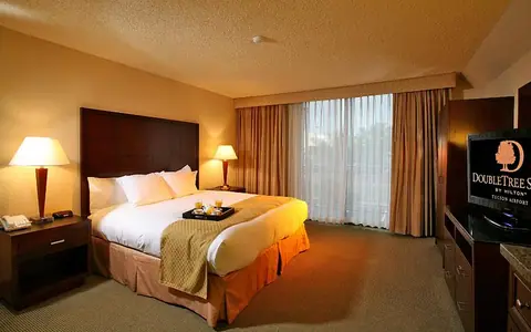 Doubletree Suites By Hilton Hotel Tucson Airport